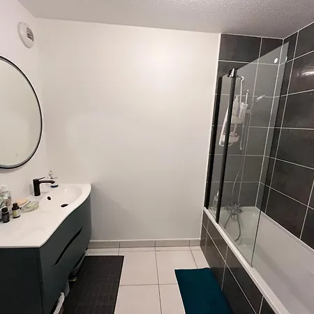 Privée Avec Bureau *